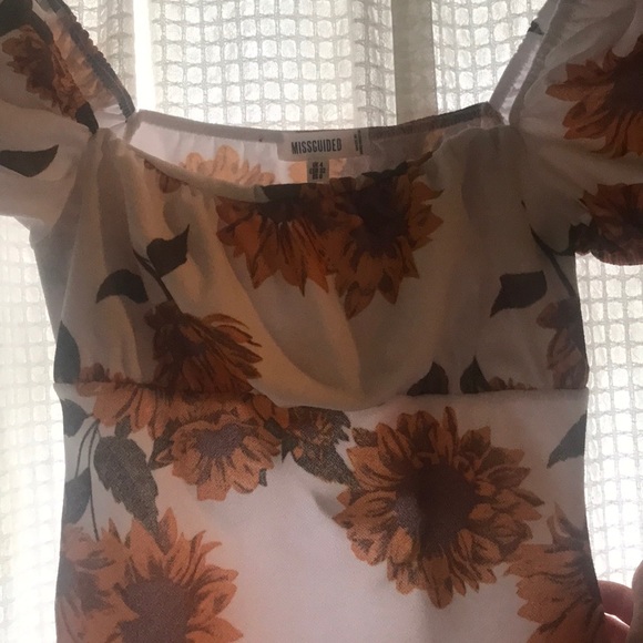 Sunflower mini dress - Picture 7 of 7